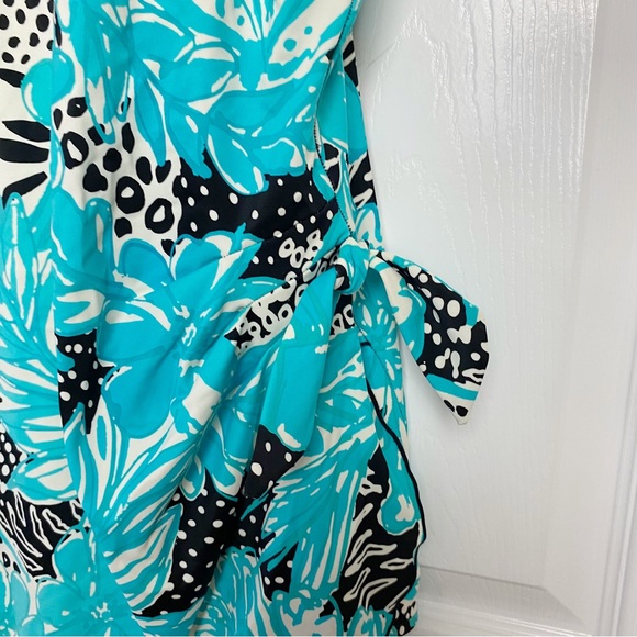 Maxine of Hollywood One-Piece Skirted Swimsuit in Blue Floral Print - Picture 5 of 10